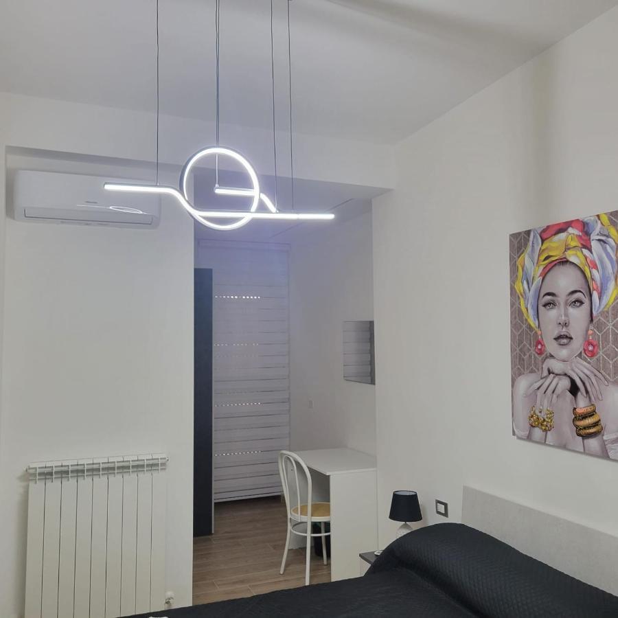 B&B Dei Sogni In Centro, Con Facilita Di Parcheggio Cosenza Buitenkant foto