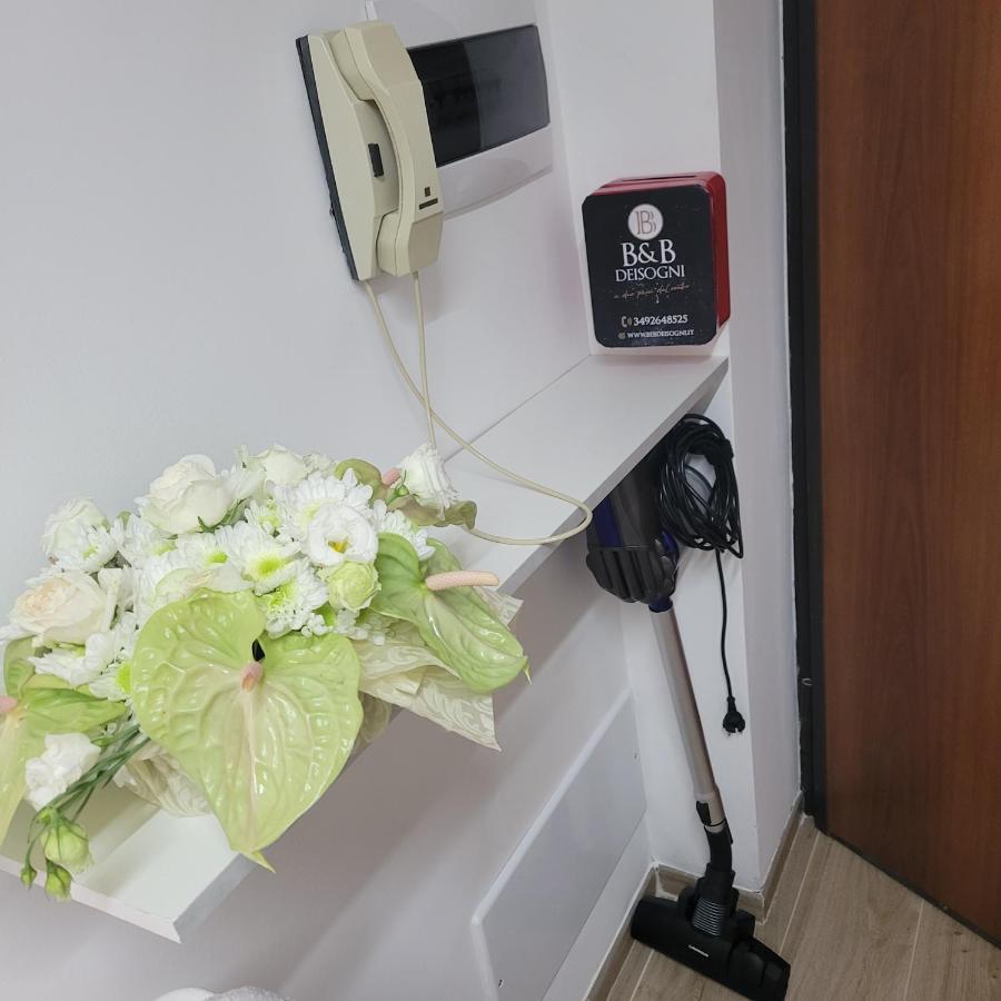 B&B Dei Sogni In Centro, Con Facilita Di Parcheggio Cosenza Buitenkant foto